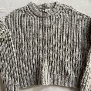 American eagle crop sweater. Women’s small